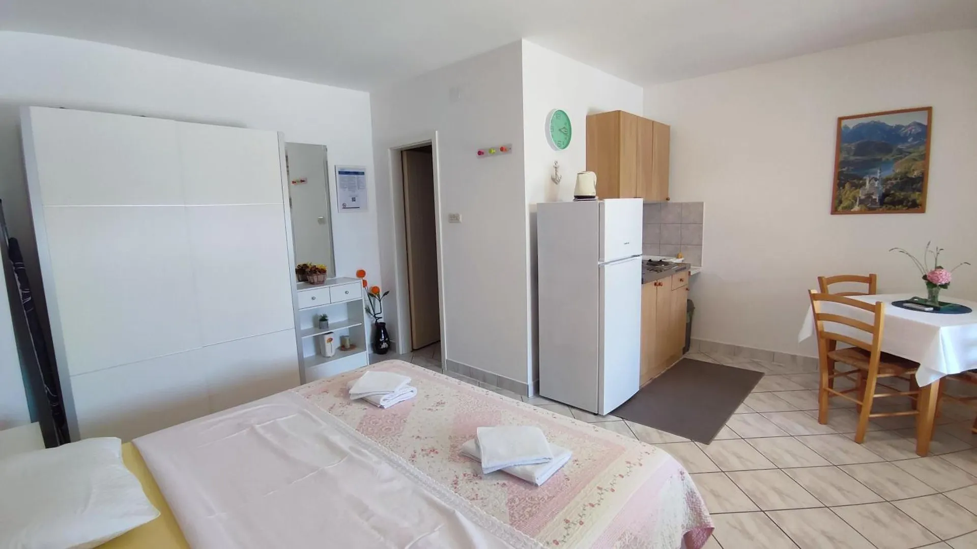 Gemuetliches Erdgeschoss Studio Fuer 2 Personen Crikvenica Apartment